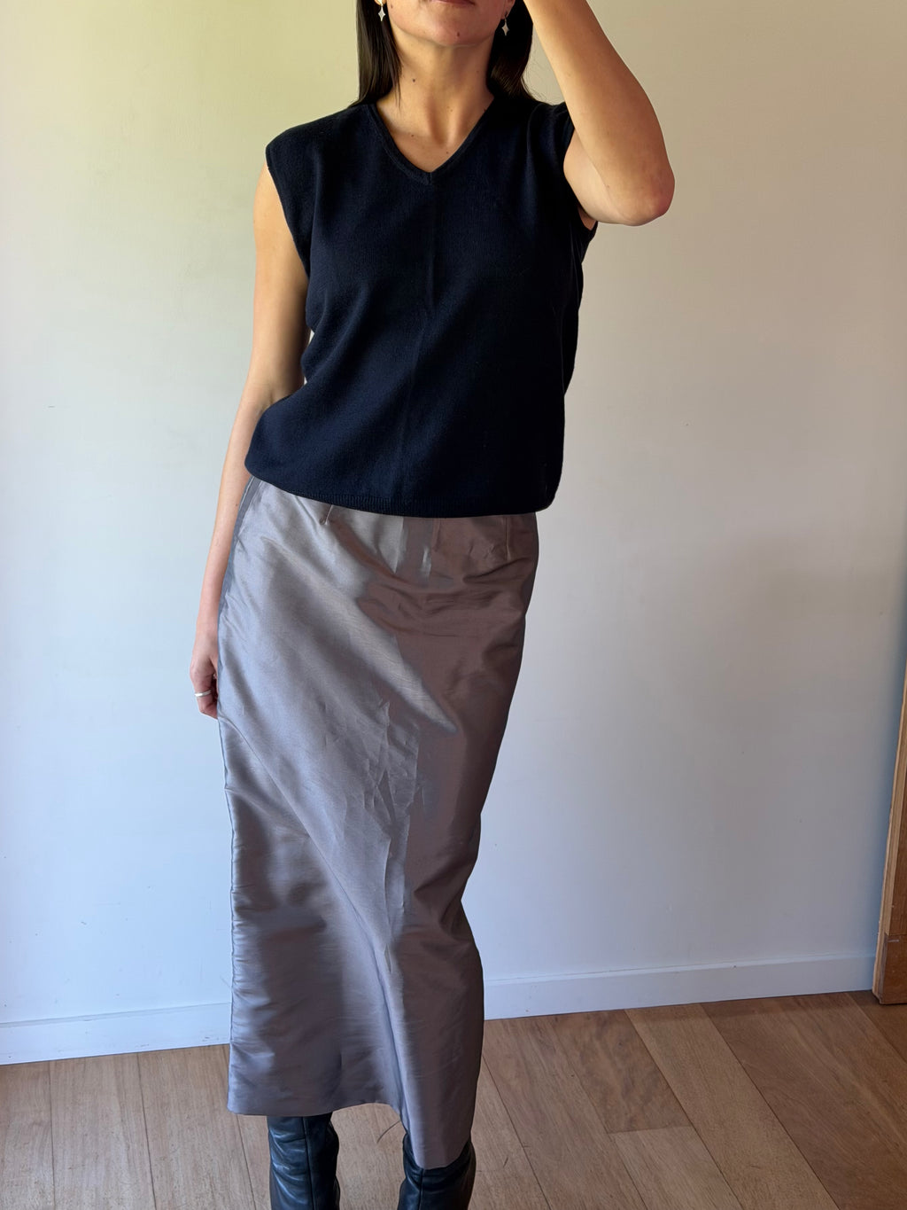 Classic navy wool vest with v neck