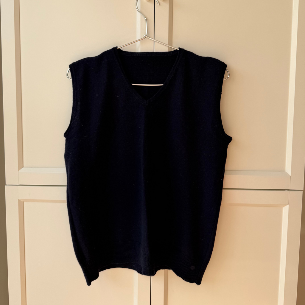 Classic navy wool vest with v neck