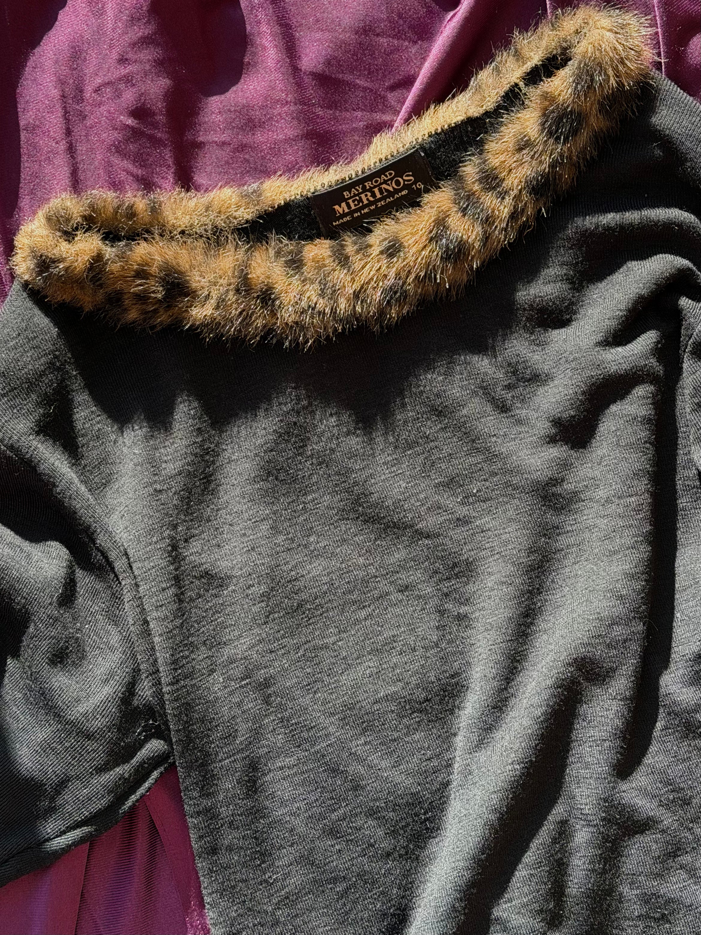 Bay Road Merinos black long sleeve with faux fur collar