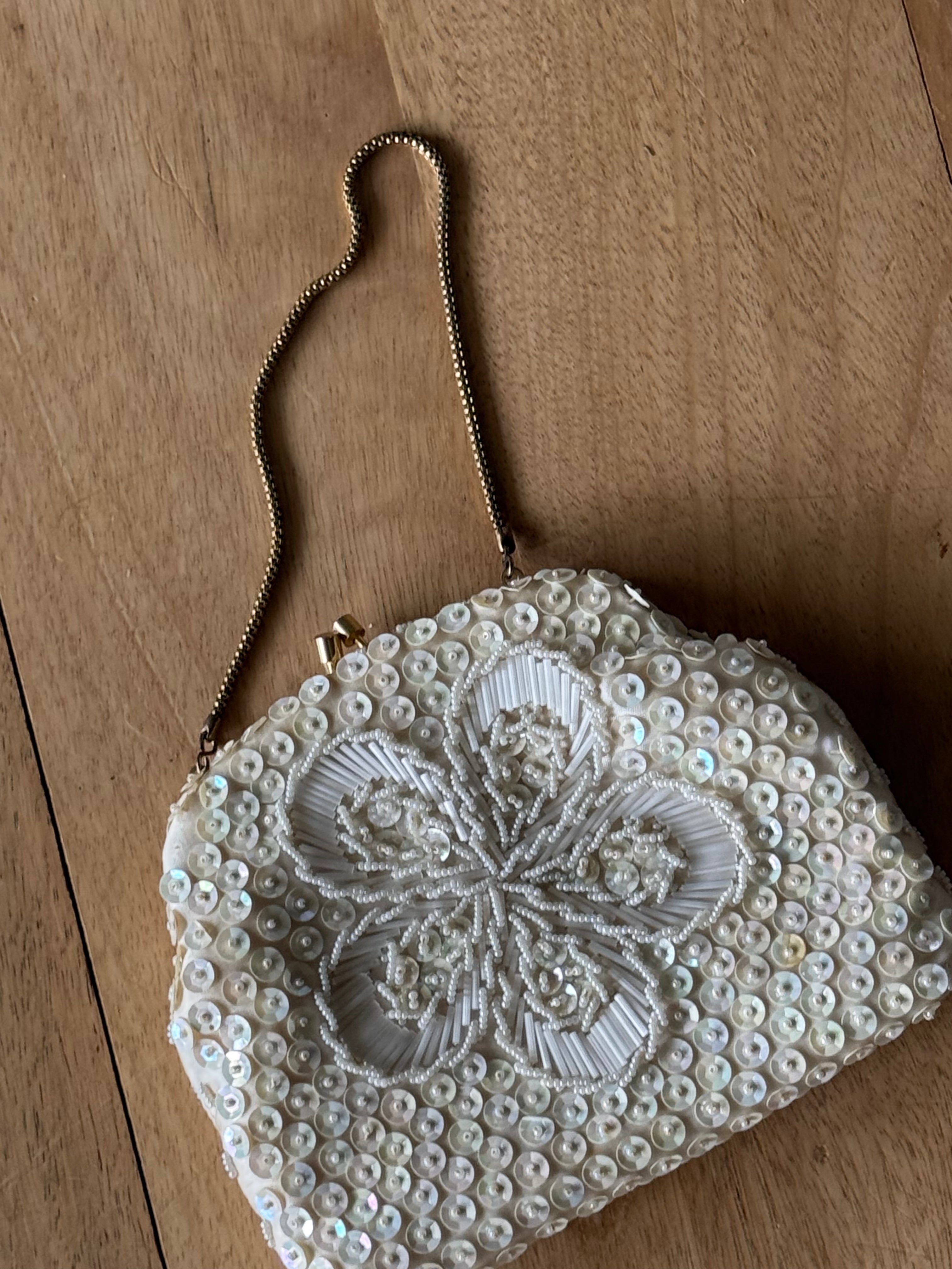 Vintage beaded purse, made in Aotearoa