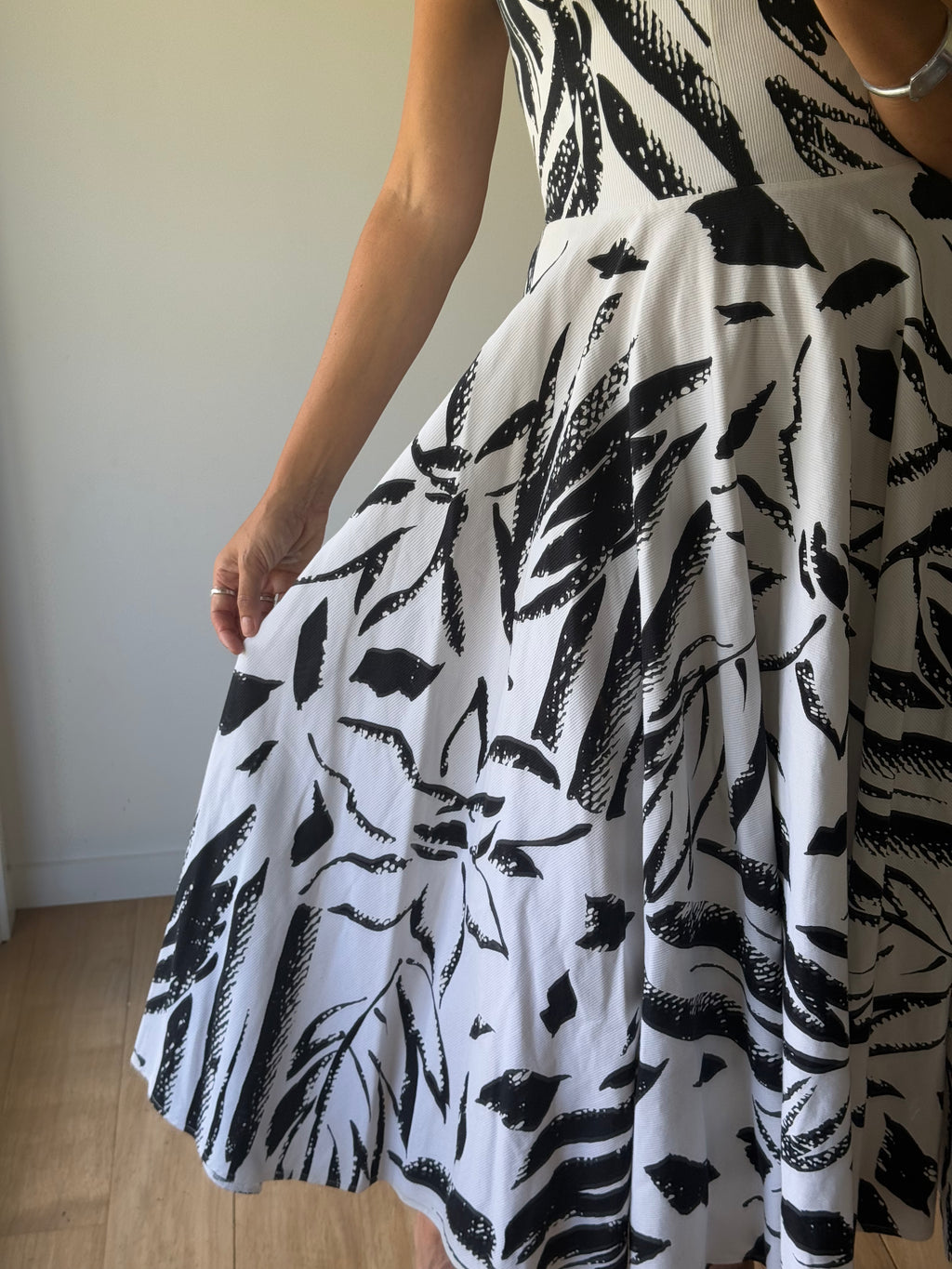 Rare vintage strapless gown, made in Aotearoa