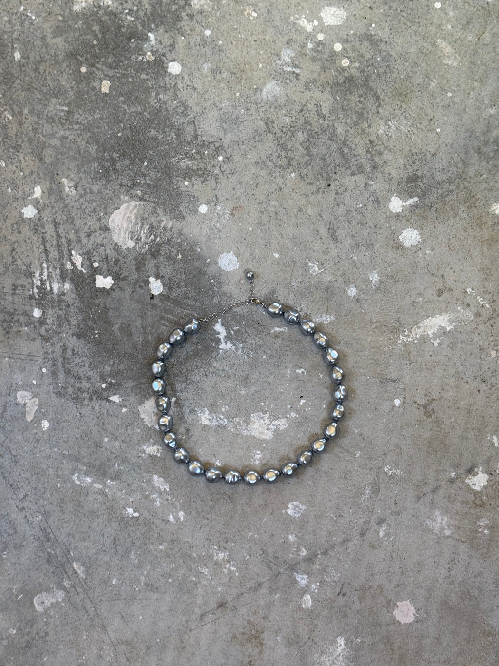 Silver beaded necklace