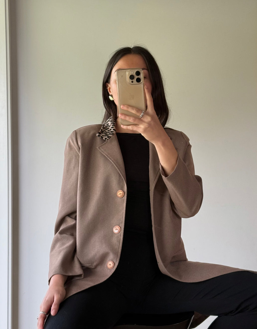 Blazer style coat with leopard print collar