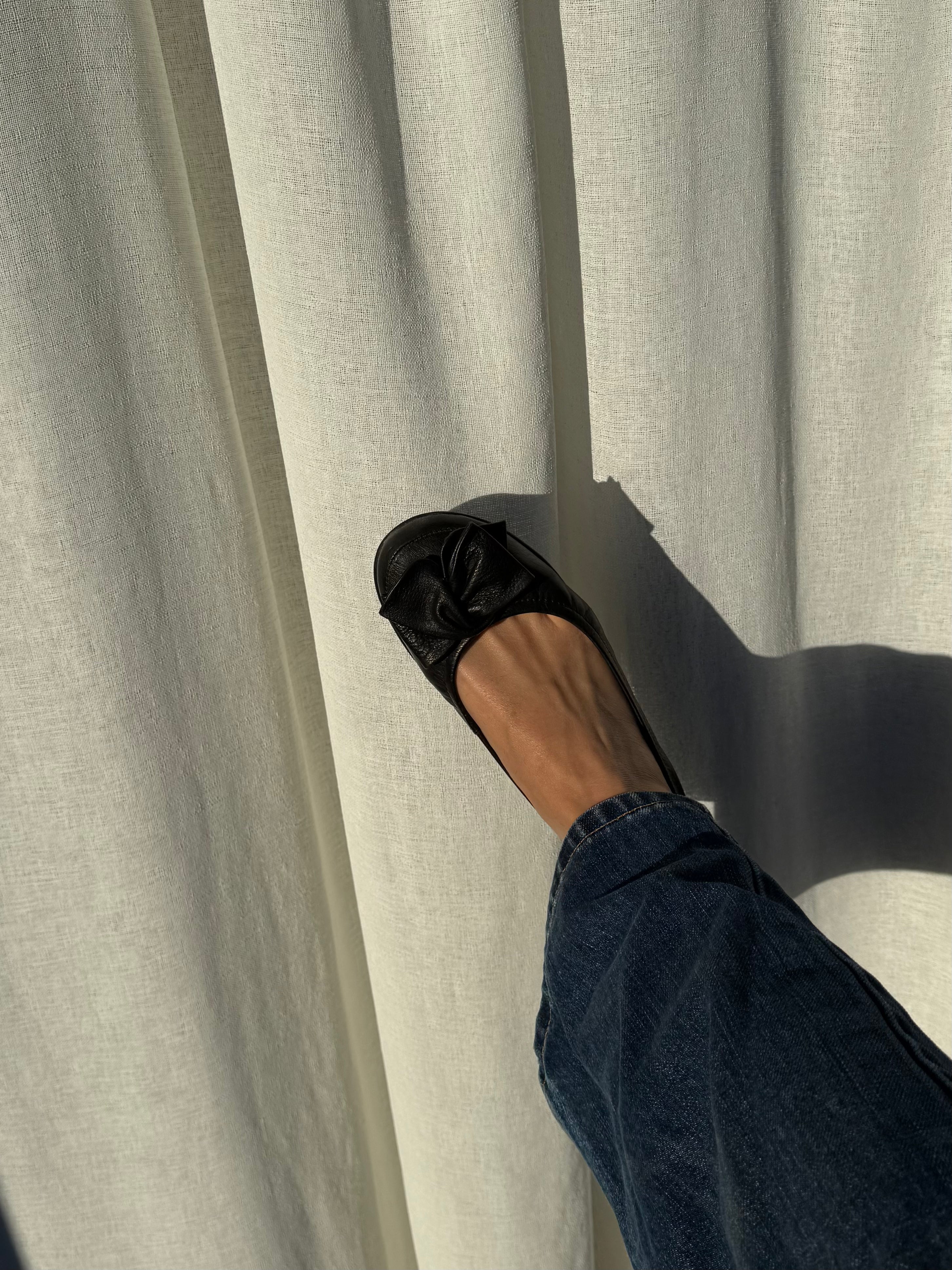 Cute ballet flats with bow detail