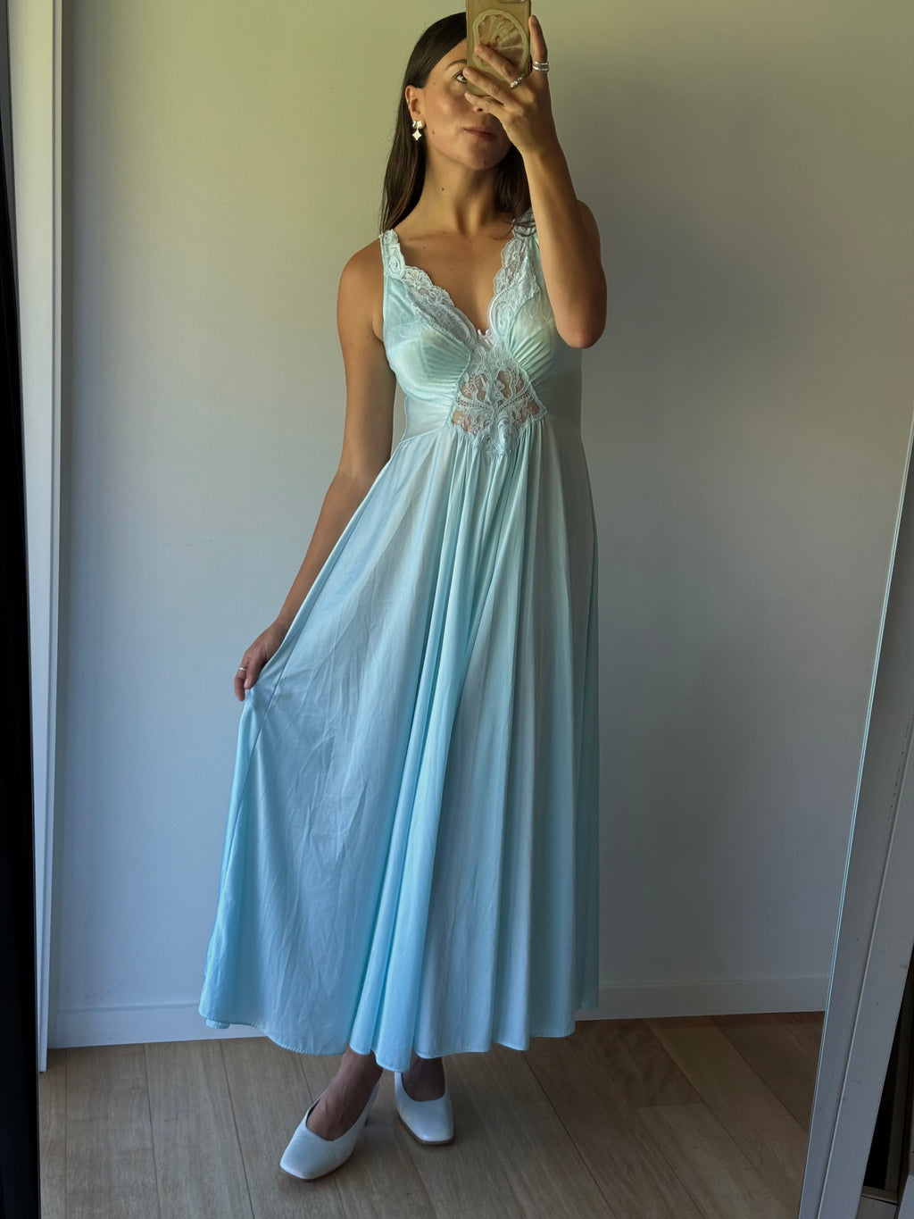 Vintage 1980s nightgown with lace bodice, aqua