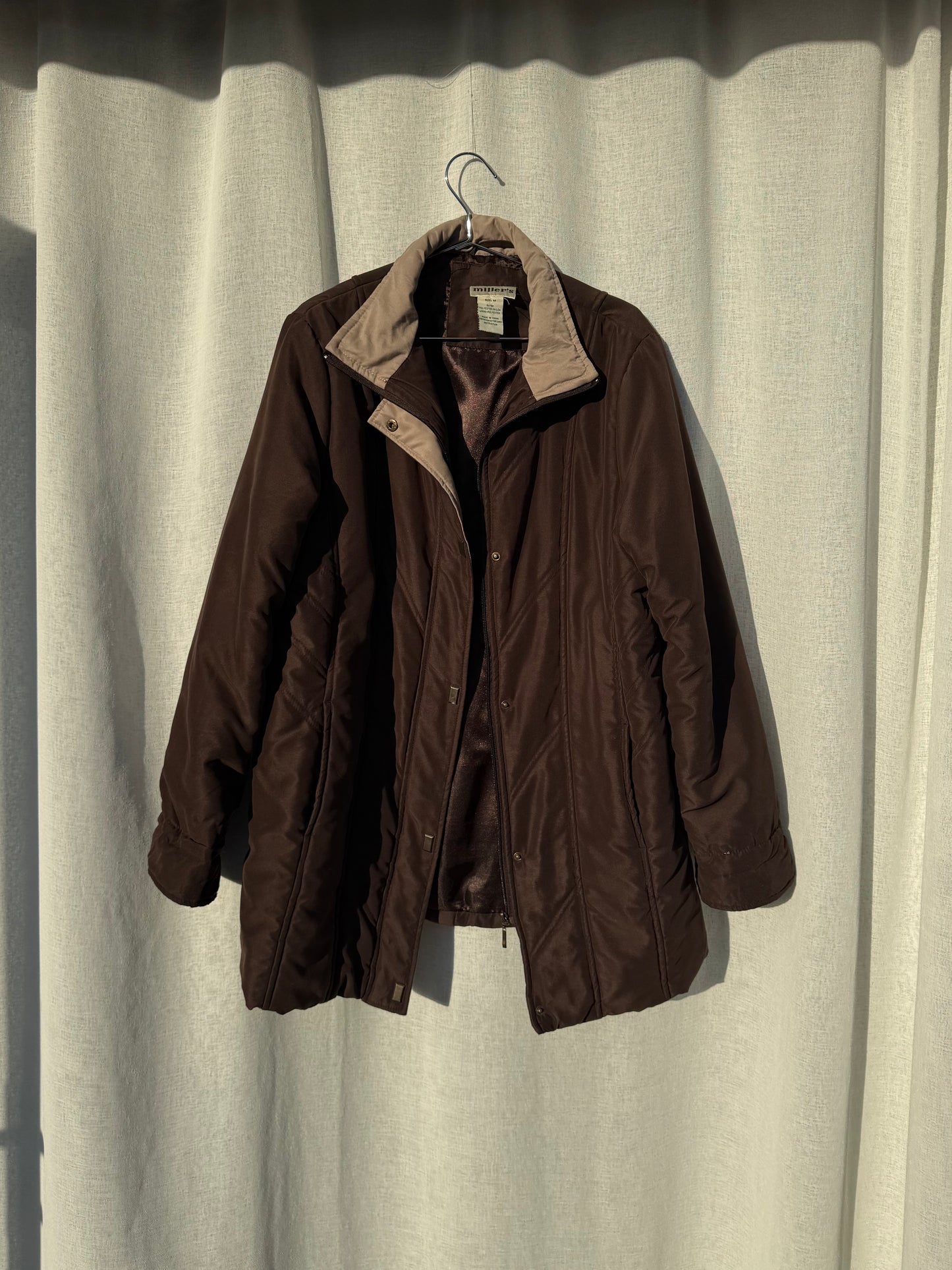 Vintage brown puffer jacket