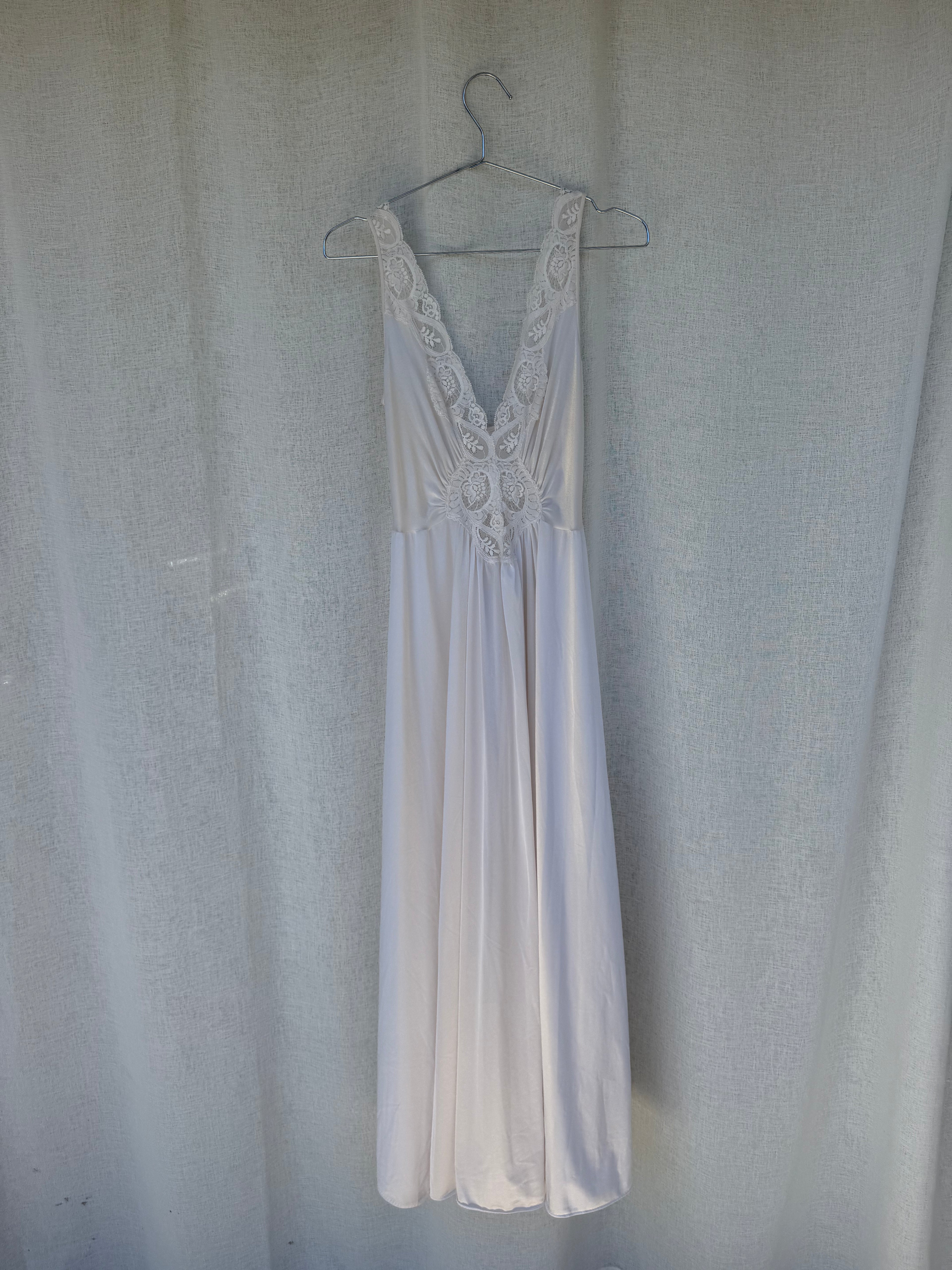 Vintage 1980s nightgown with lace bodice, cream colour