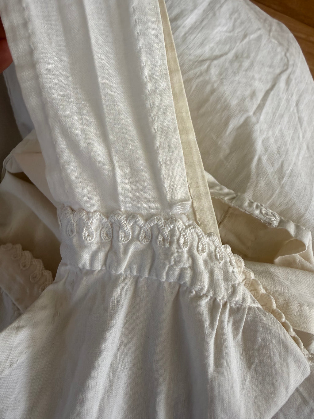 Vintage white cotton nightie with scalloped trim